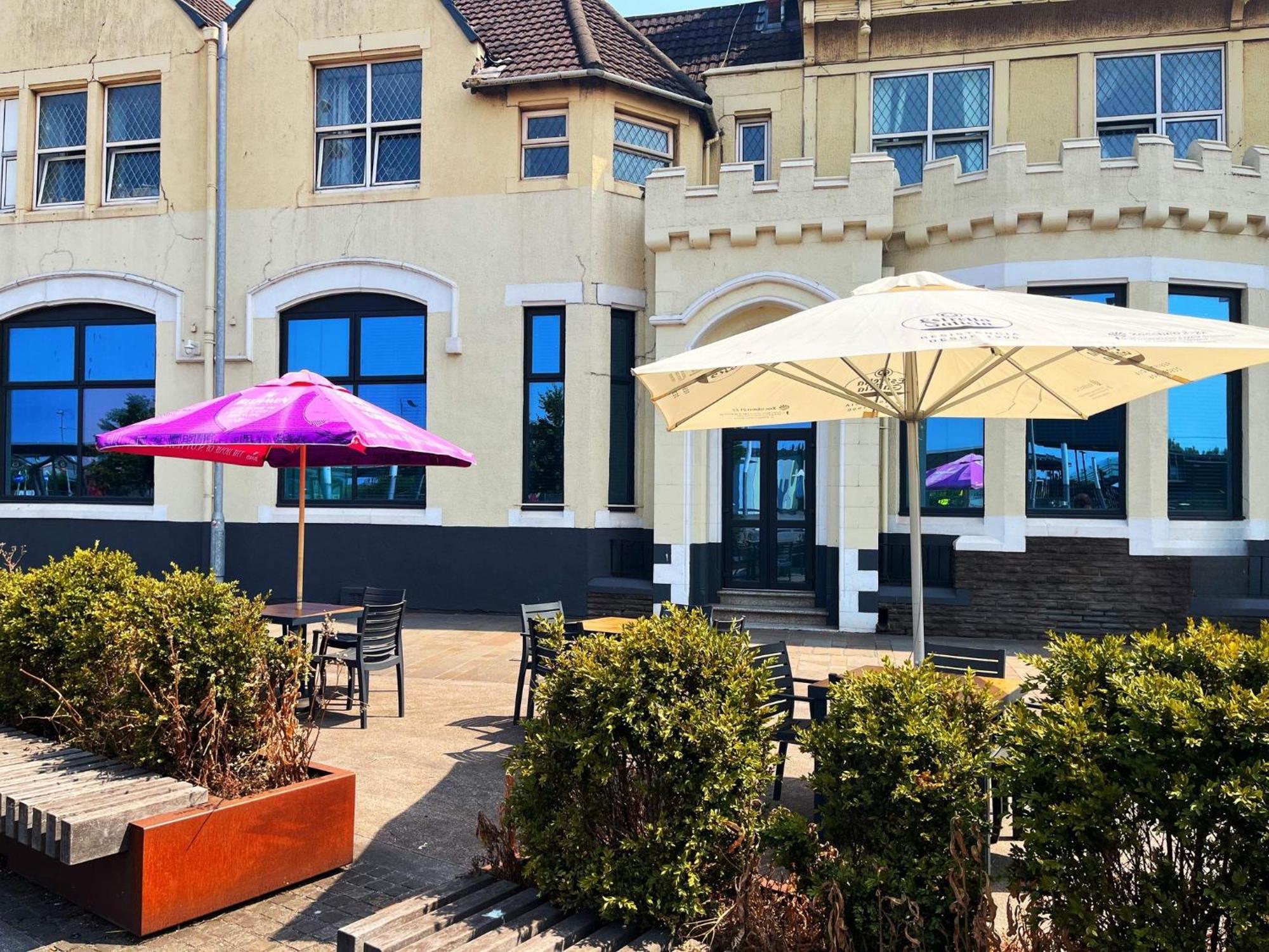 The Grand Hotel Port Talbot Exterior foto
